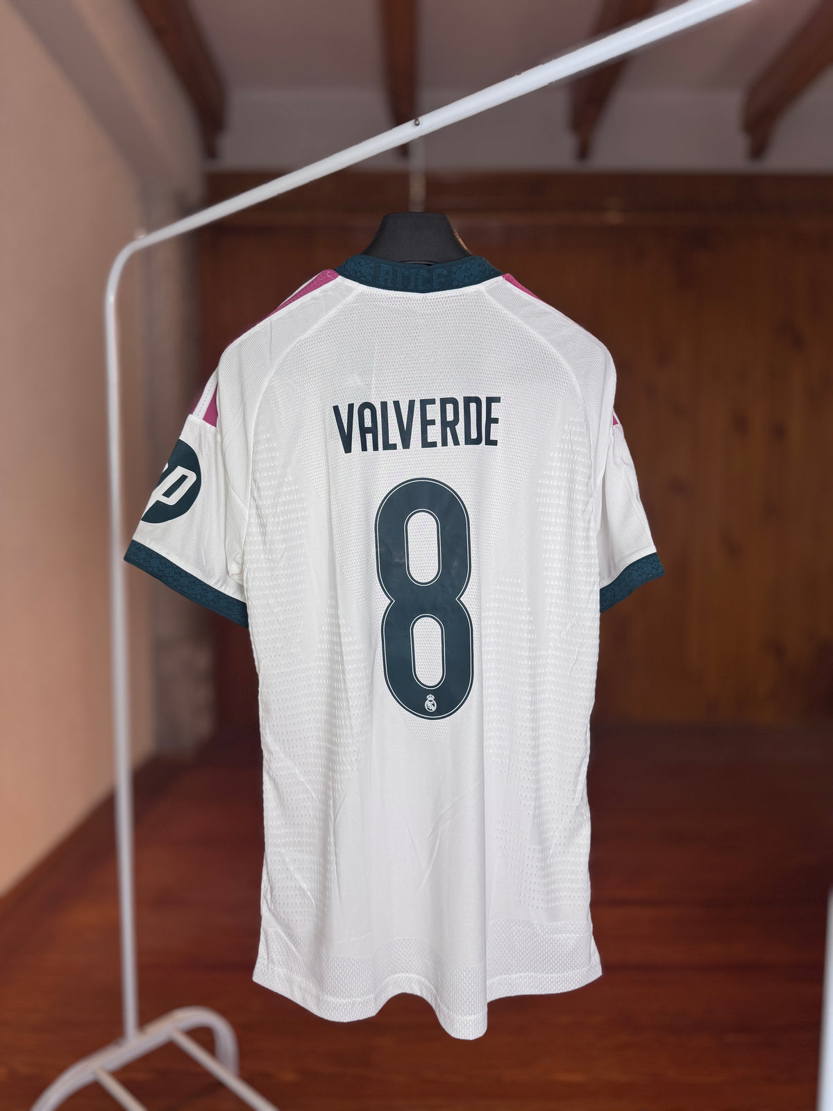 Camiseta Real Madrid 2026 - Valverde #8 - XL