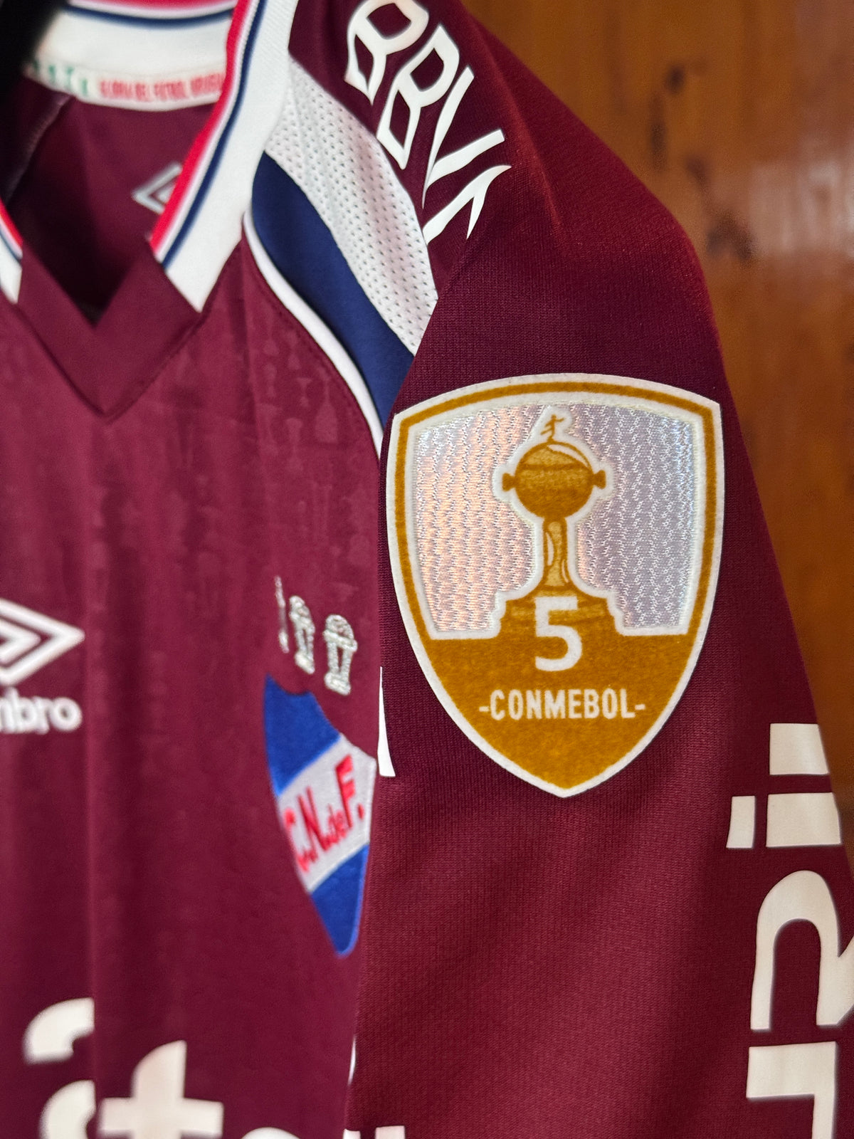 Camiseta Nacional Bordó - Sin nombre ni número - L