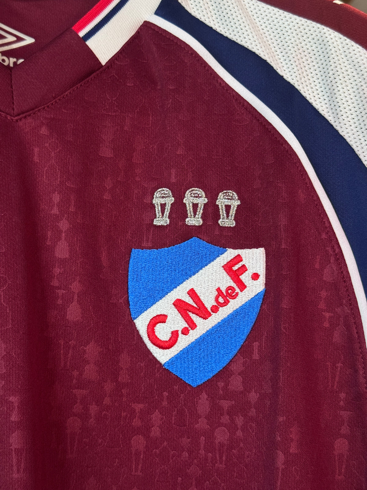 Camiseta Nacional Bordó - Sin nombre ni número - L