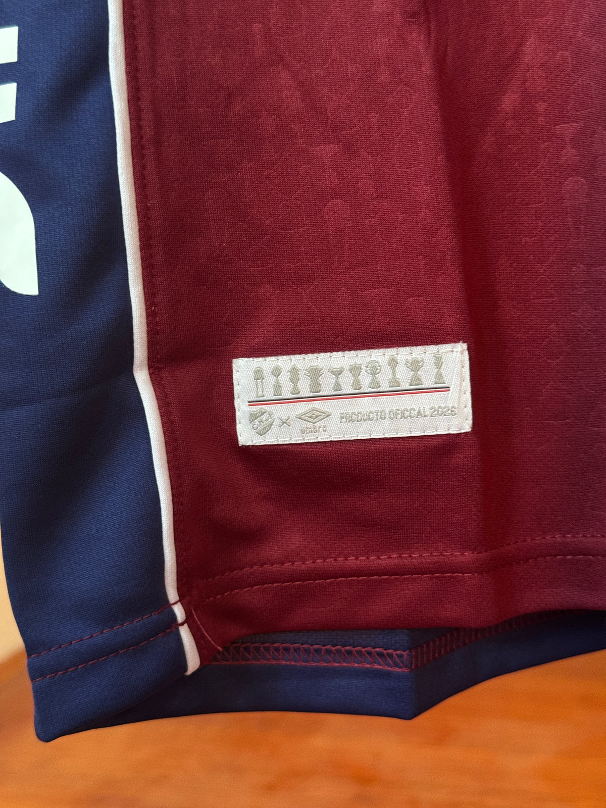 Camiseta Nacional Bordó - Sin nombre ni número - L