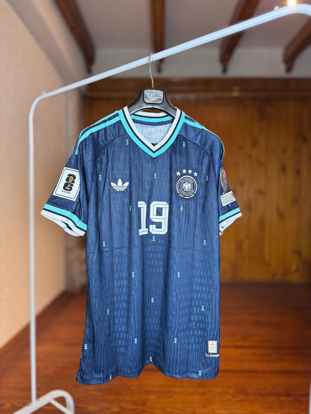 Camiseta Alemania Alternativa - Sané #19 x Adidas Originals FIFA Qualifiers 26