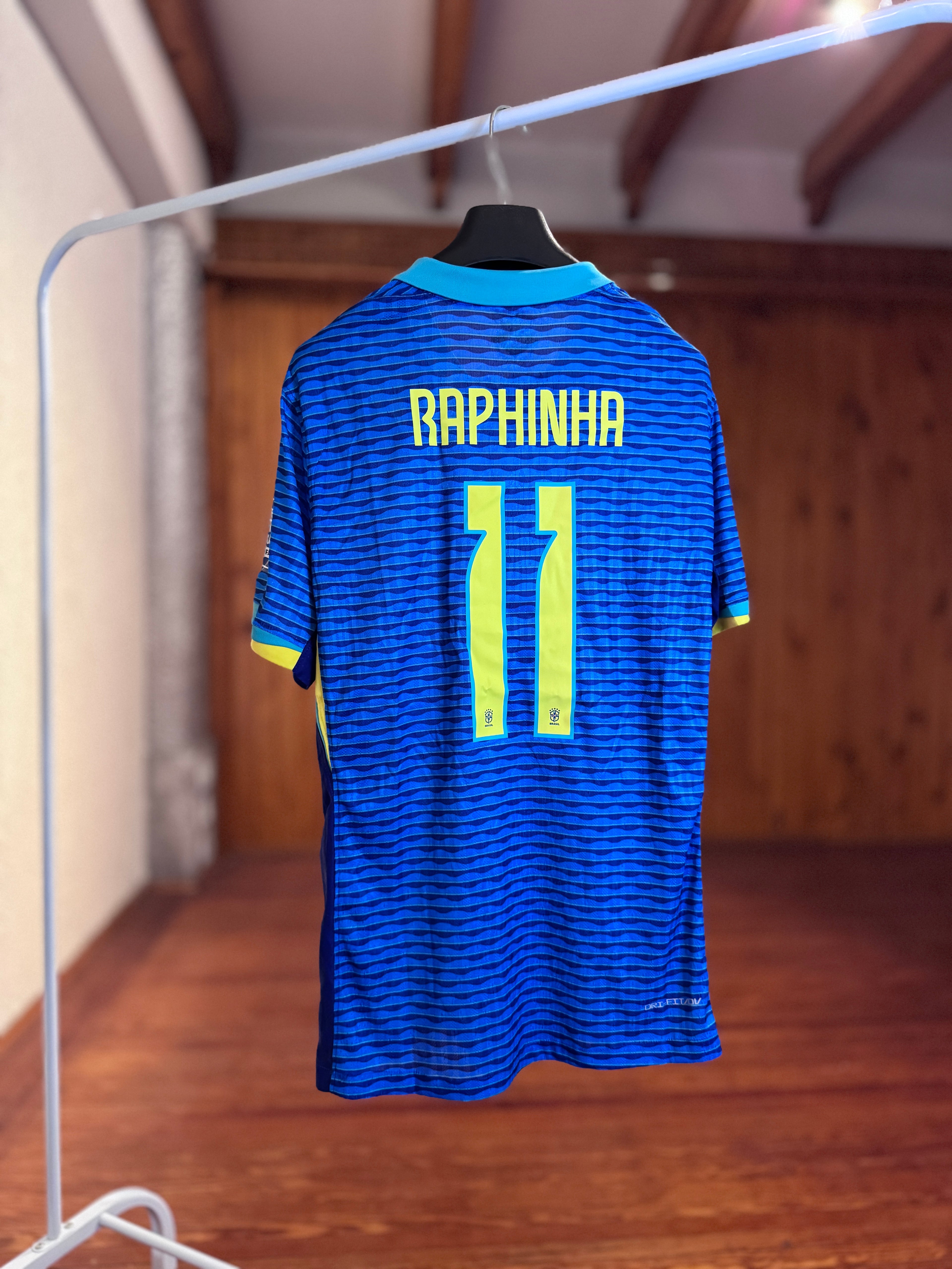 Camiseta Brasil Azul - Raphinha #11
