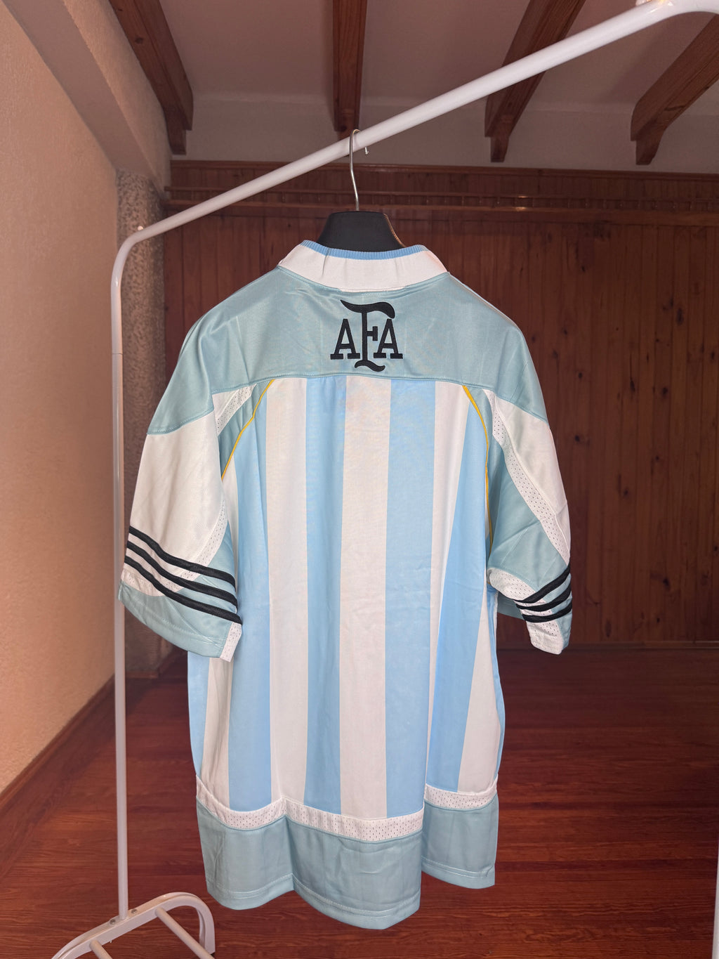 Camiseta Retro Argentina Adidas - Vista completa frente